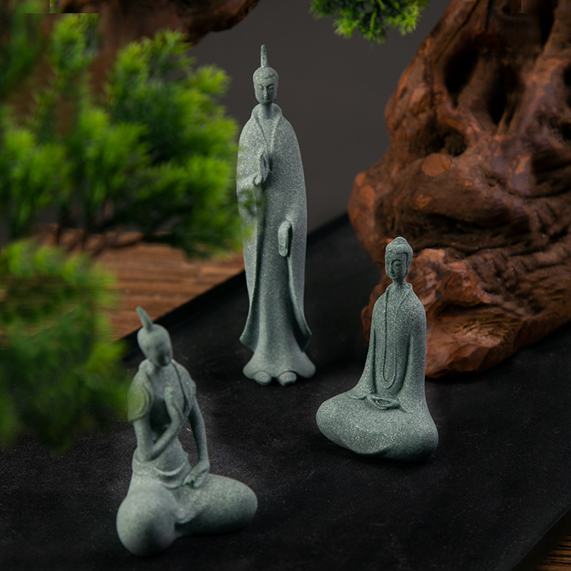 Mini Buddhist Monks Figurines  - Aquarium Fish Small のレビューと価格