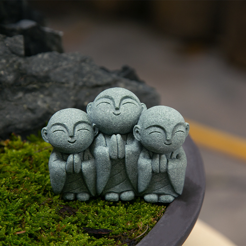 Japanese Buddha Figurine Good  - Aquarium Fish Japanese のレビューと価格